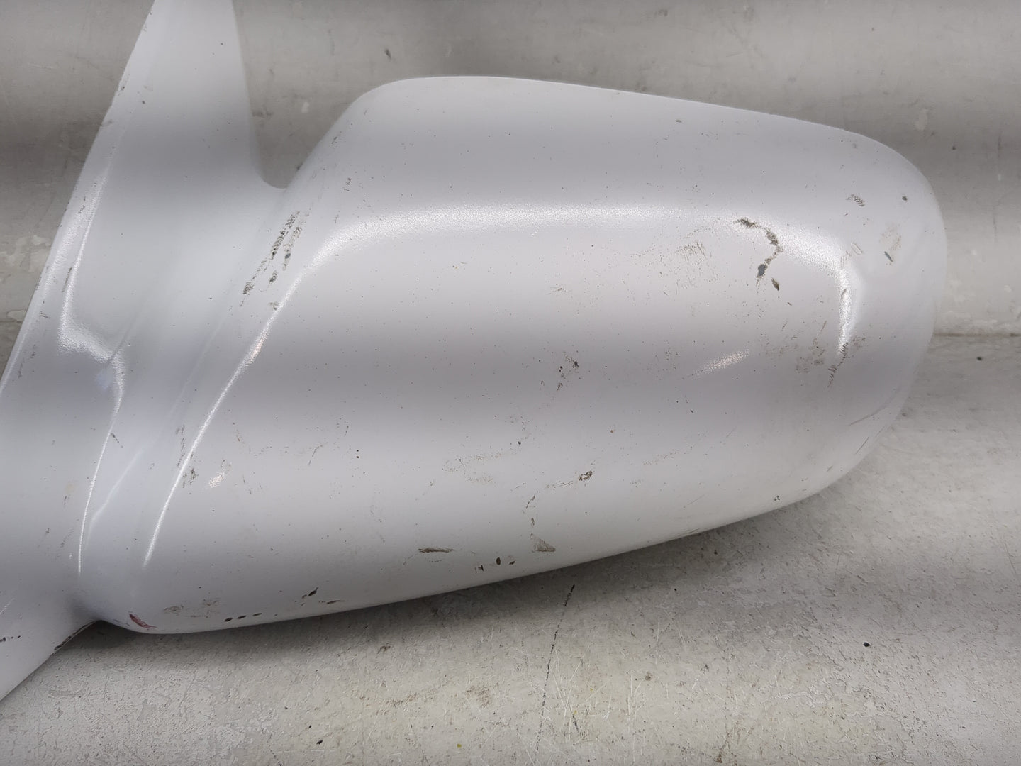 1997-2001 Toyota Camry Driver Side View Mirror - Left Door Mirror OEM Used - Oemusedautoparts1.com