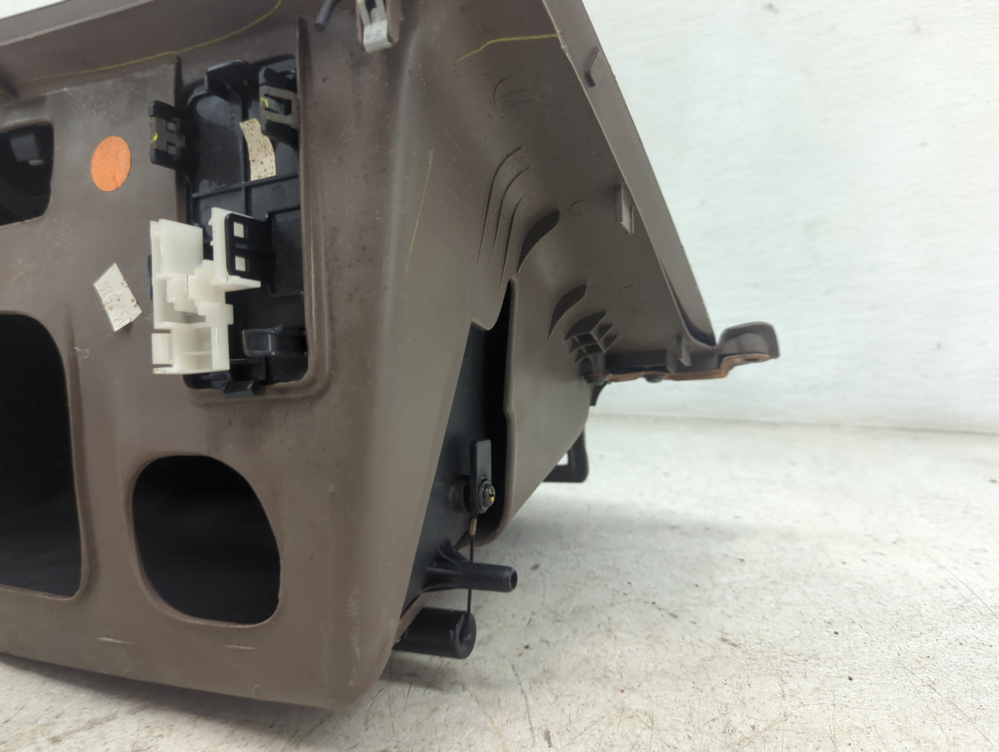 2000 Toyota Camry Passenger Glove Box Door Storage Compartment Tan - Oemusedautoparts1.com