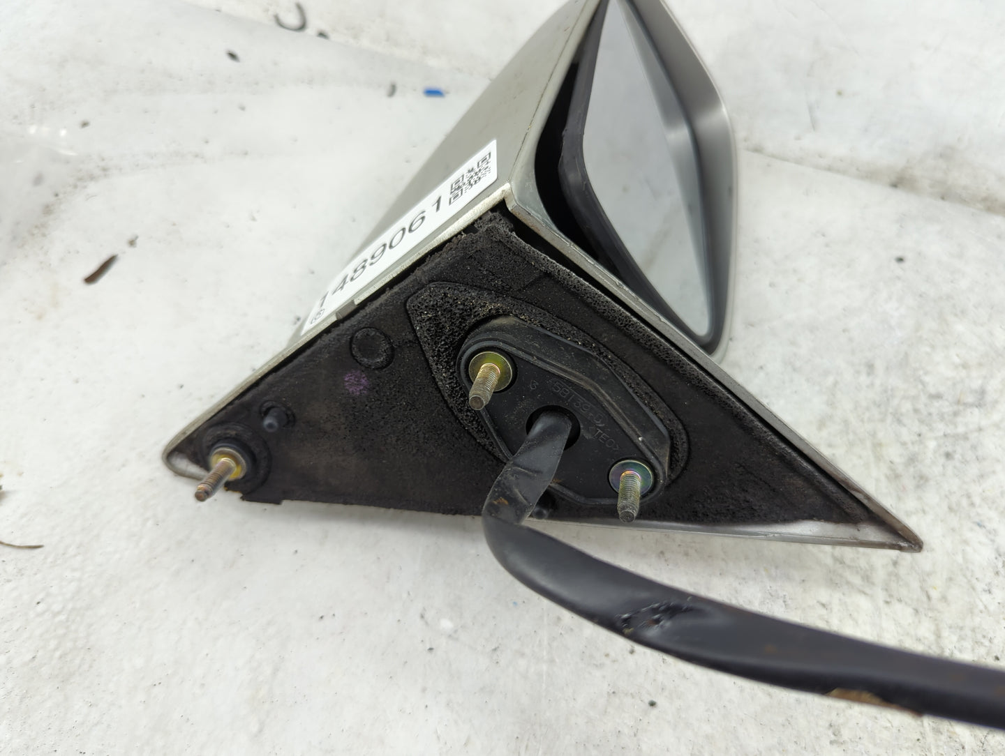 1997-2001 Toyota Camry Driver Side View Mirror - Left Door Mirror OEM Used - Oemusedautoparts1.com