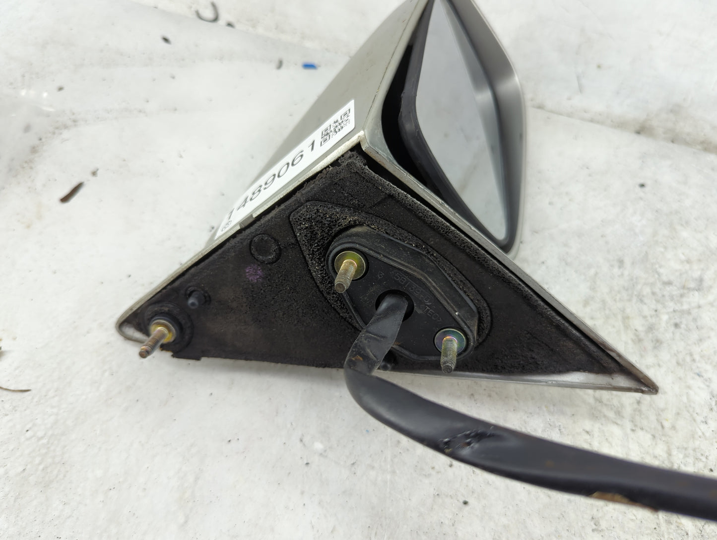1997-2001 Toyota Camry Driver Side View Mirror - Left Door Mirror OEM Used - Oemusedautoparts1.com