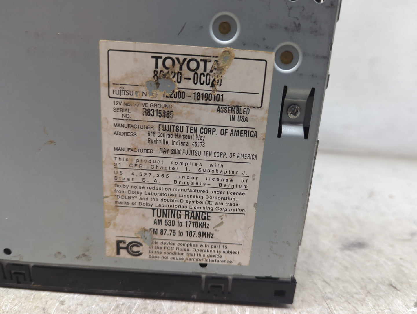 2000-2001 Toyota Camry Radio AM FM Cd Player Receiver Replacement P/N:86120-0C020 86120-18190101 Fits OEM Used Auto Parts - 