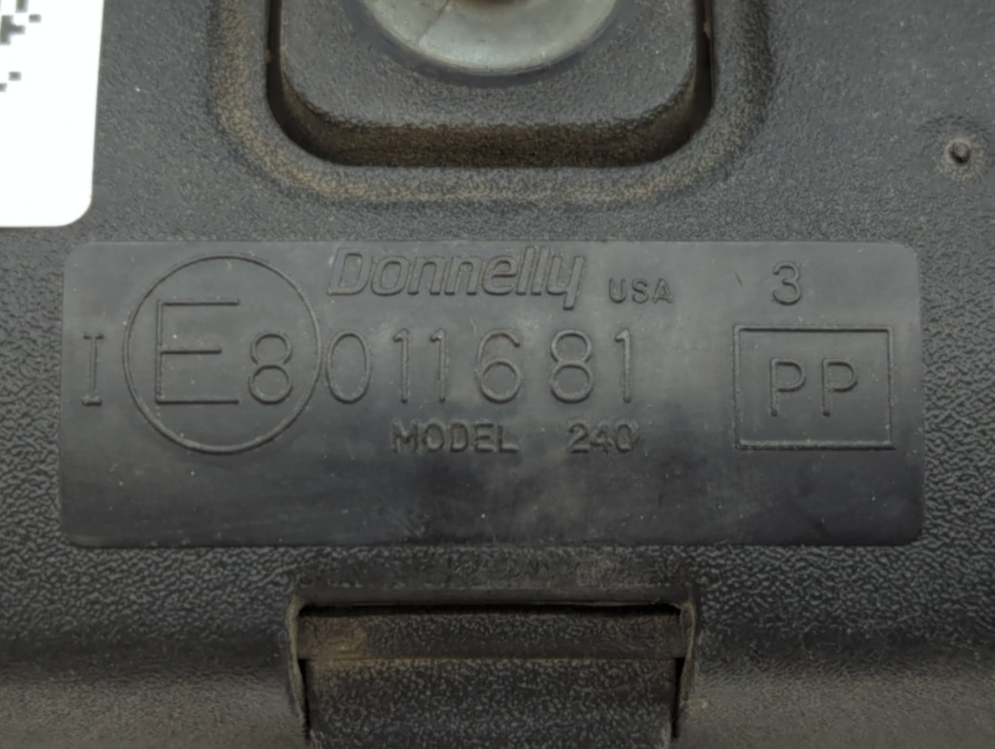 2000 Toyota Camry Interior Rear View Mirror Replacement OEM P/N:E11015306 E8011681 Fits OEM Used Auto Parts - Oemusedautopar