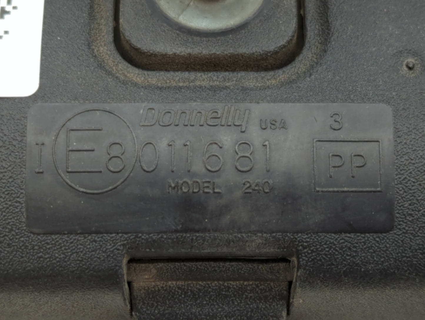 2000 Toyota Camry Interior Rear View Mirror Replacement OEM P/N:E11015306 E8011681 Fits OEM Used Auto Parts - Oemusedautopar