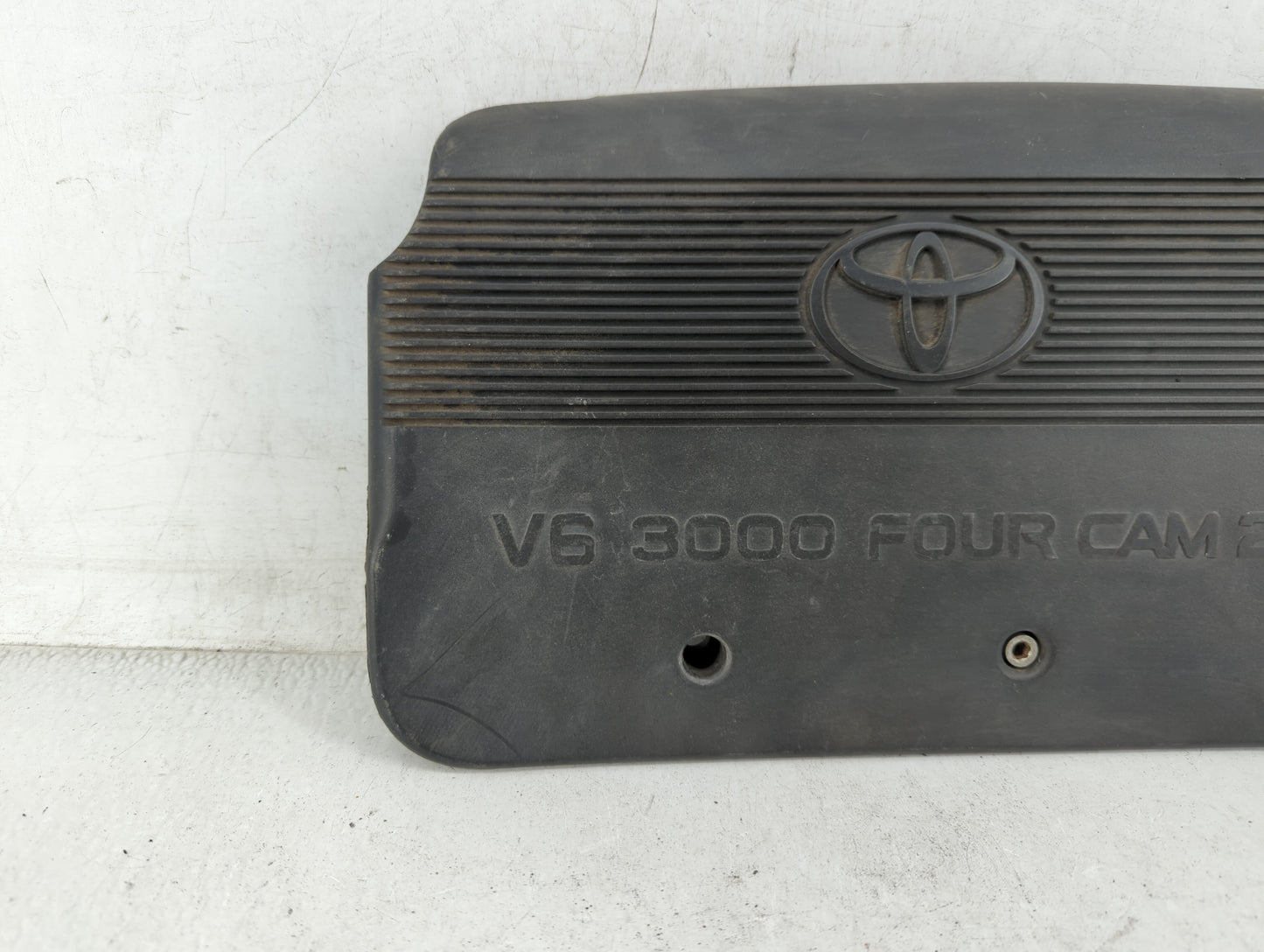 2000 Toyota Camry Engine Cover - Oemusedautoparts1.com