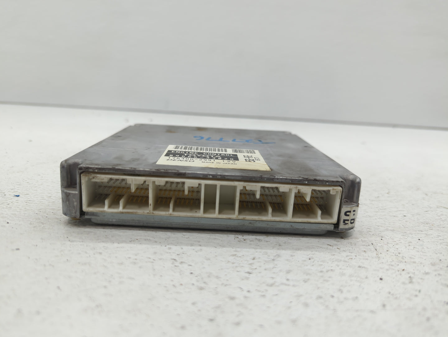 2000 Toyota Camry PCM Engine Control Computer ECU ECM PCU OEM P/N:89666-06120 89666-33020, 89666-33021, 89666-06041 Fits OEM