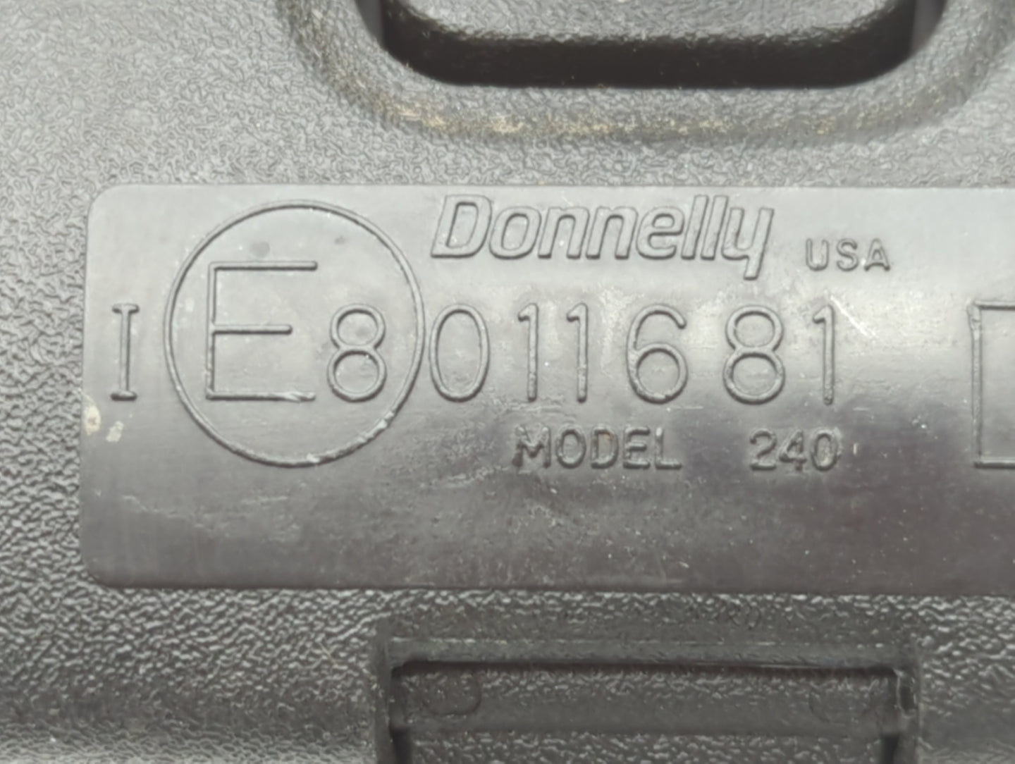 2000 Toyota Camry Interior Rear View Mirror Replacement OEM P/N:E11015306 E8011681 Fits OEM Used Auto Parts - Oemusedautopar