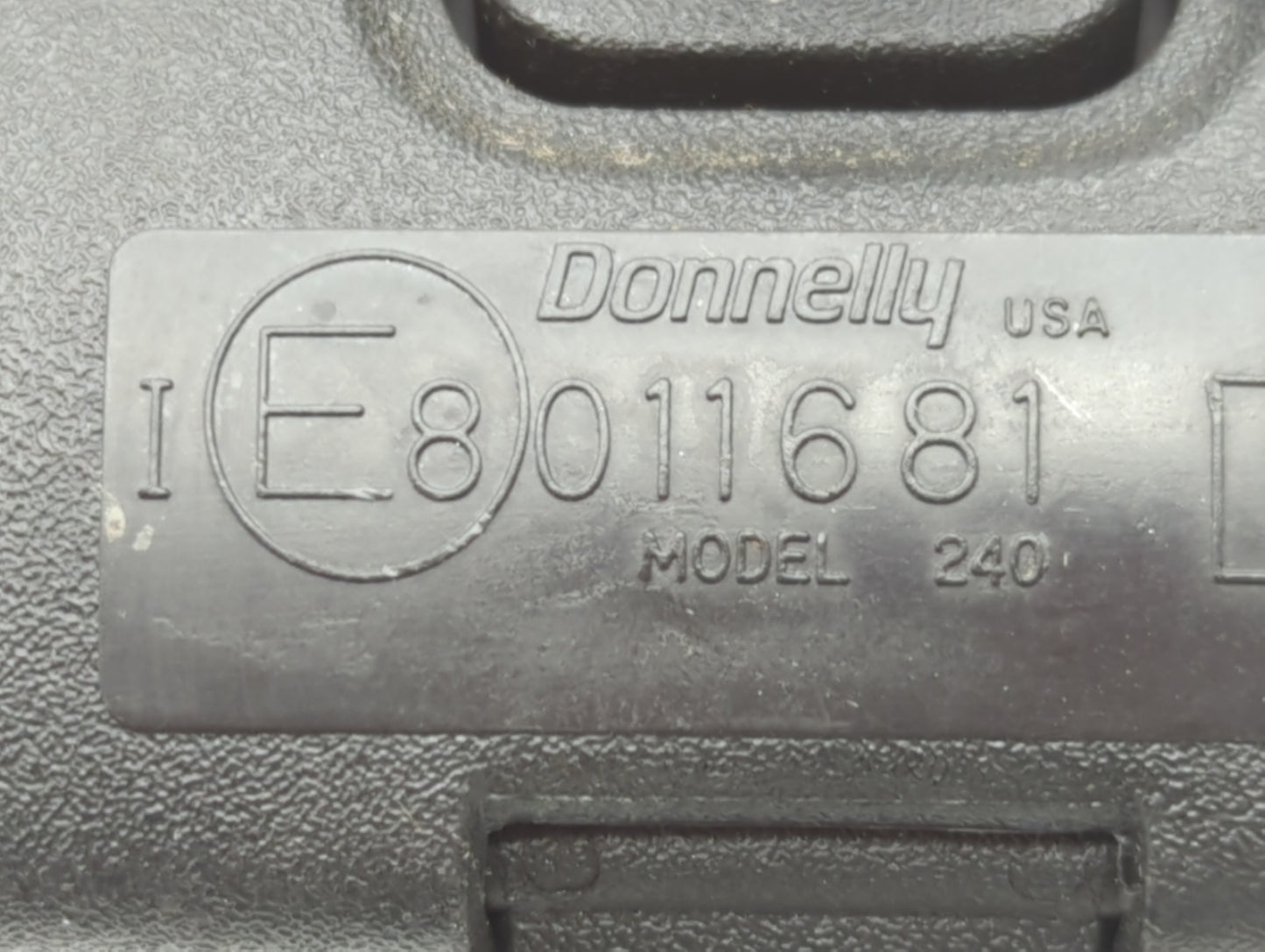 2000 Toyota Camry Interior Rear View Mirror Replacement OEM P/N:E11015306 E8011681 Fits OEM Used Auto Parts - Oemusedautopar