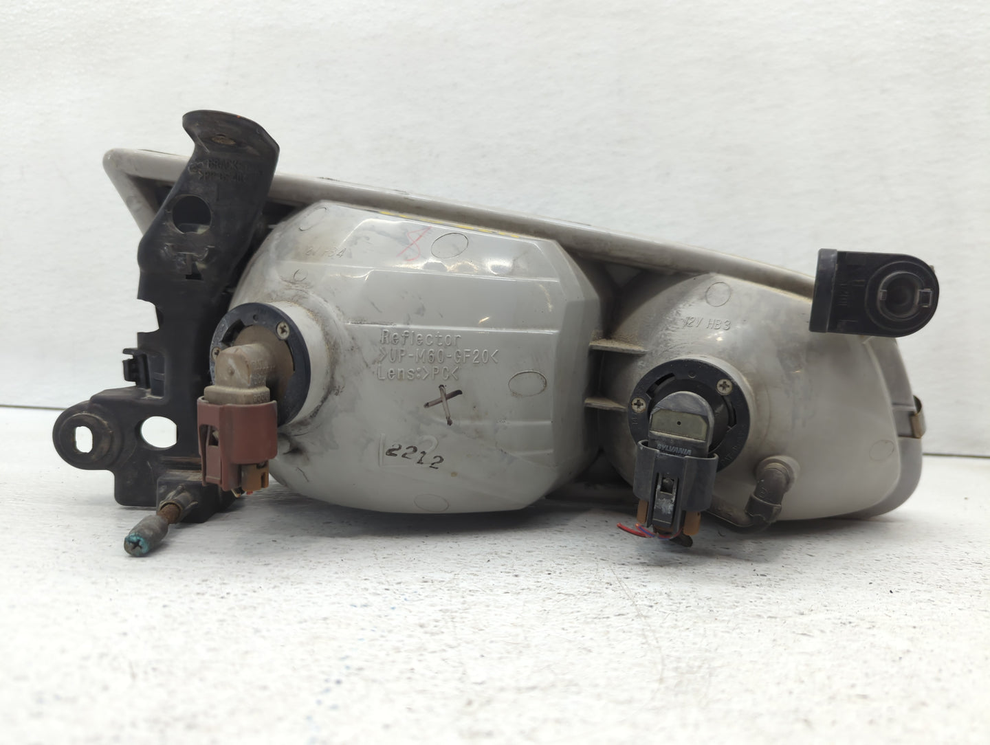 2000 Toyota Camry Driver Left Oem Head Light Headlight Lamp - Oemusedautoparts1.com