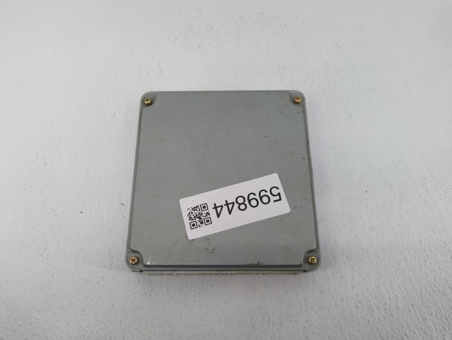 2000 Toyota Camry PCM Engine Control Computer ECU ECM PCU OEM P/N:89661-06841 Fits OEM Used Auto Parts - Oemusedautoparts1.c
