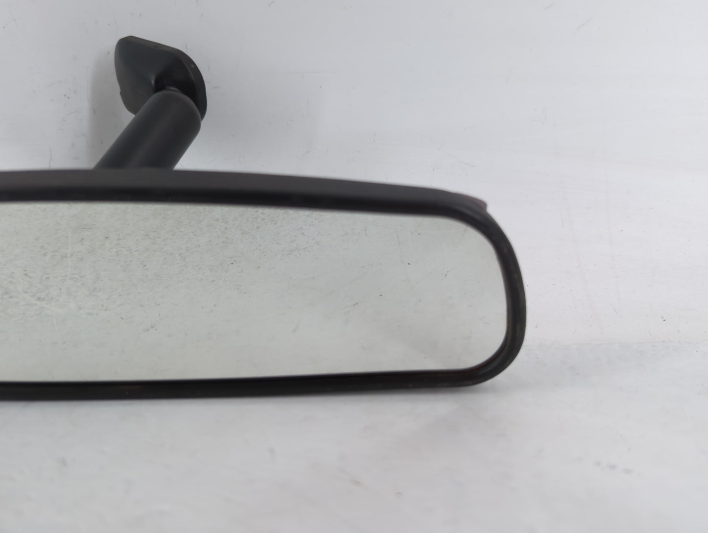 2000 Toyota Camry Interior Rear View Mirror Replacement OEM P/N:E8011681 Fits OEM Used Auto Parts - Oemusedautoparts1.com