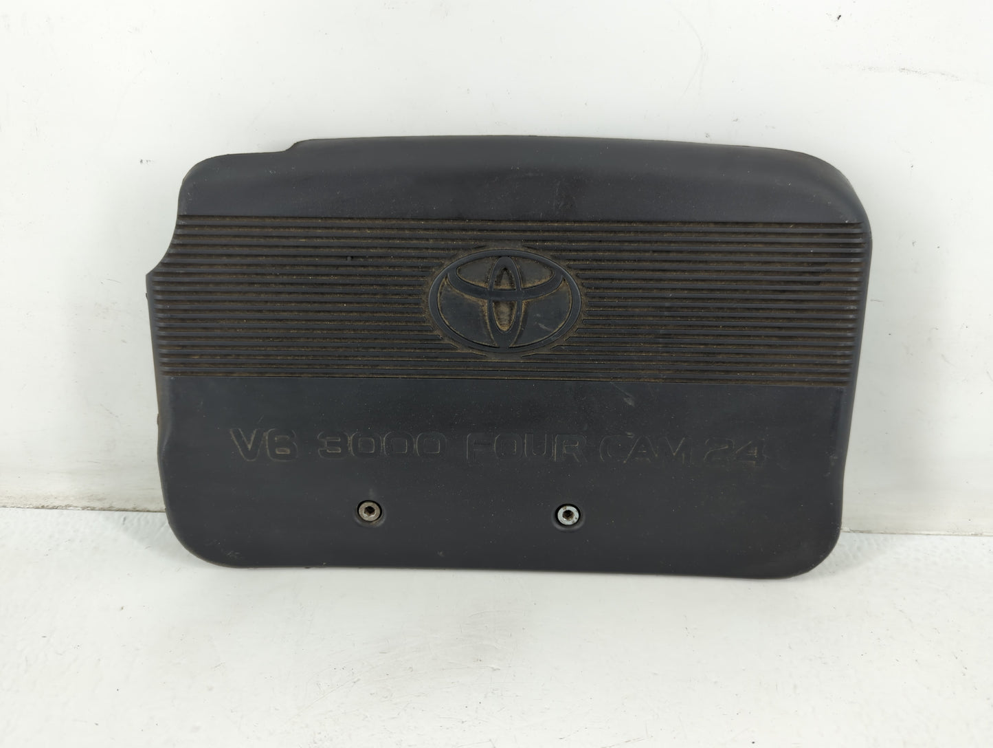 2000 Toyota Camry Engine Cover - Oemusedautoparts1.com