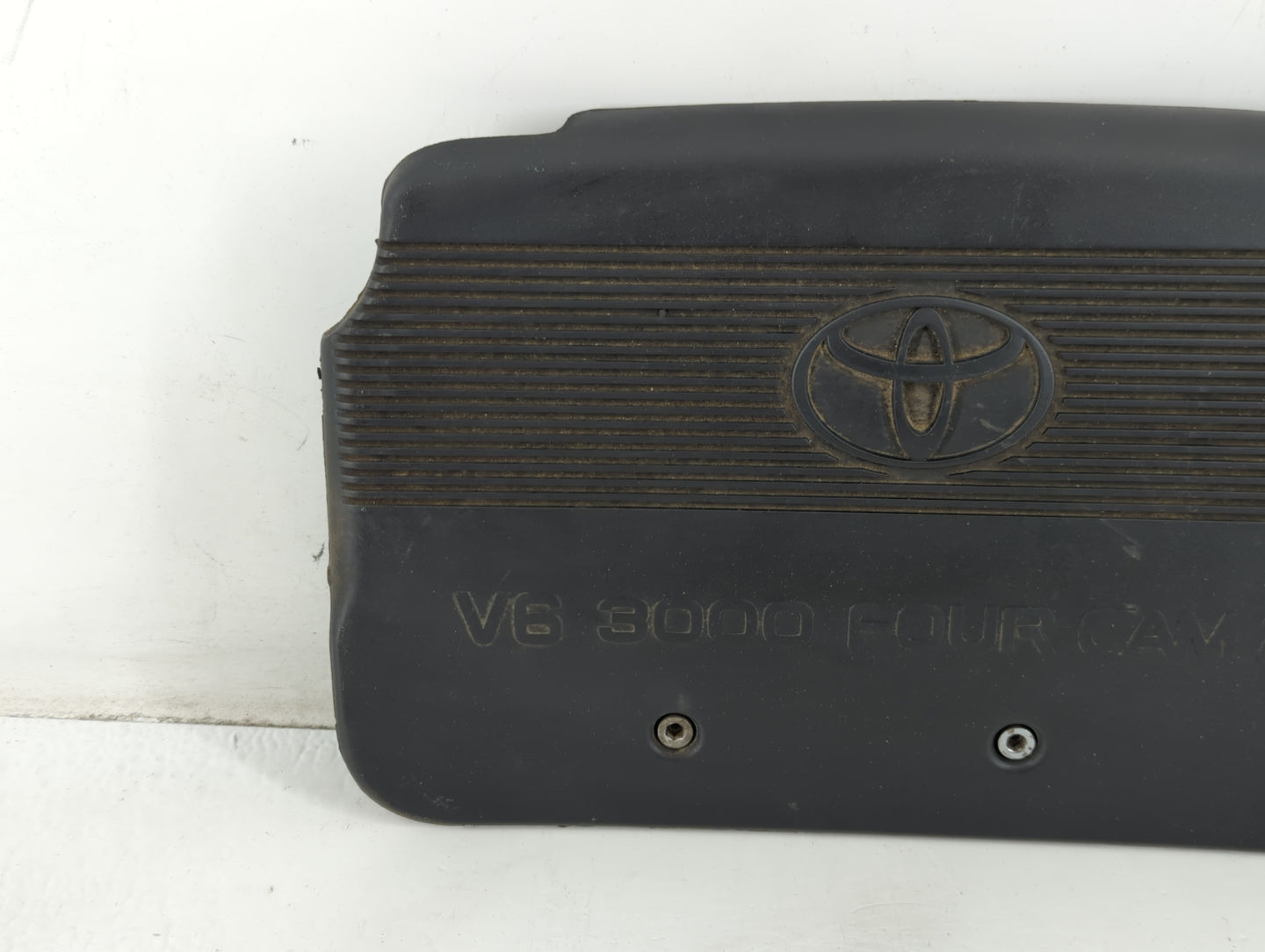 2000 Toyota Camry Engine Cover - Oemusedautoparts1.com