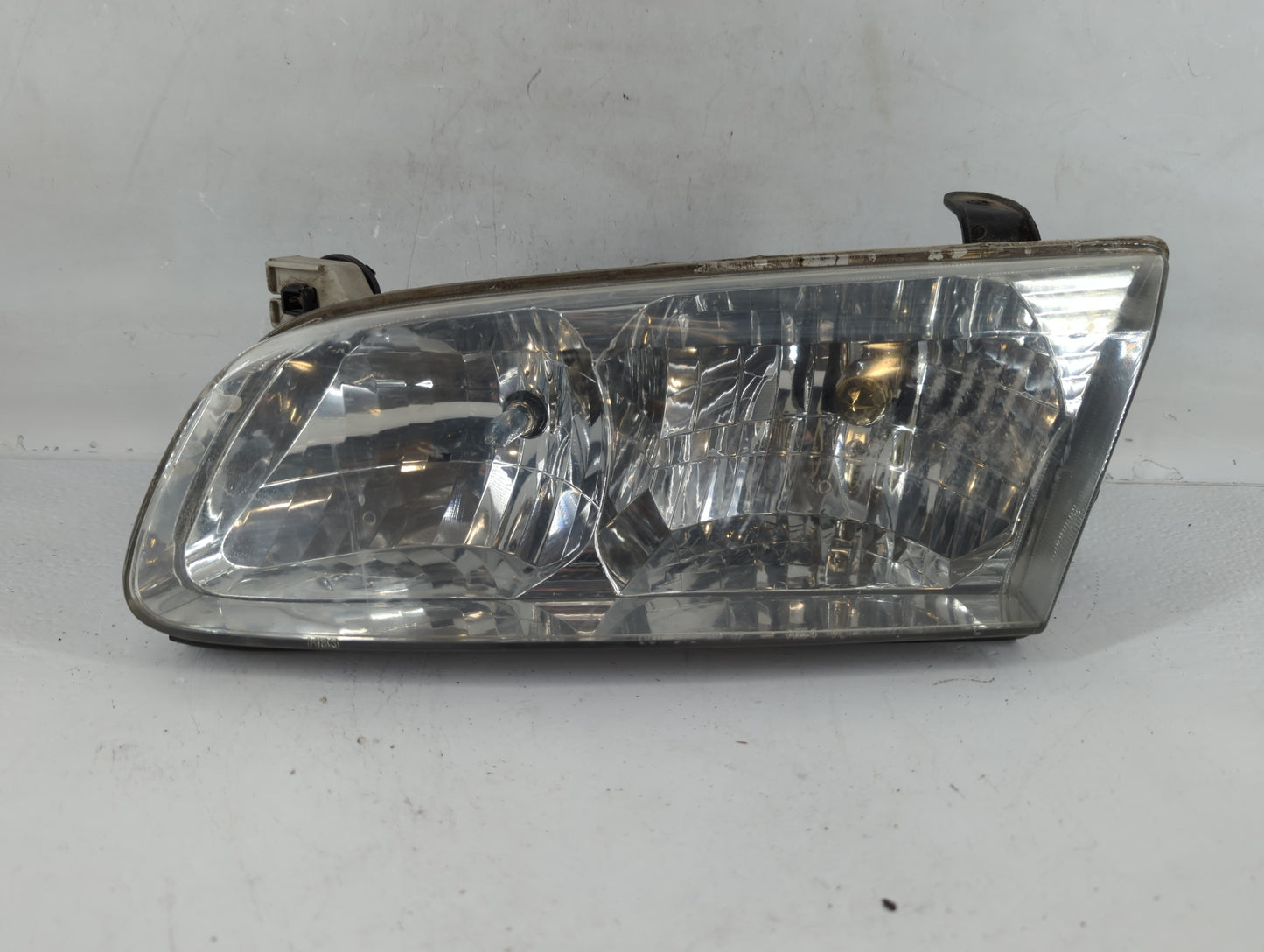 2000-2001 Toyota Camry Driver Left Oem Head Light Headlight Lamp - Oemusedautoparts1.com