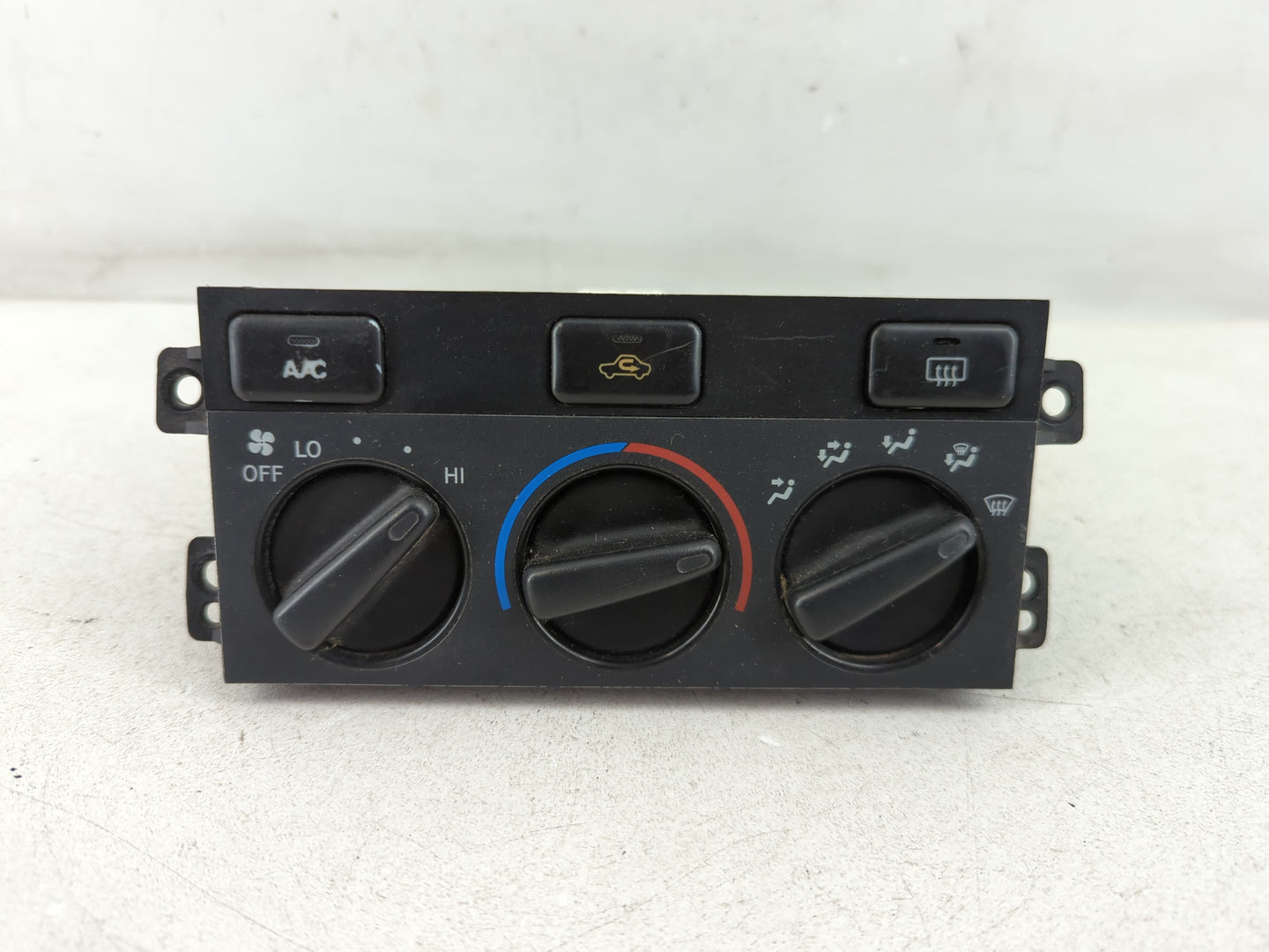 2000 Toyota Camry Climate Control Module Temperature AC/Heater Replacement P/N:041100B Fits OEM Used Auto Parts - Oemusedaut