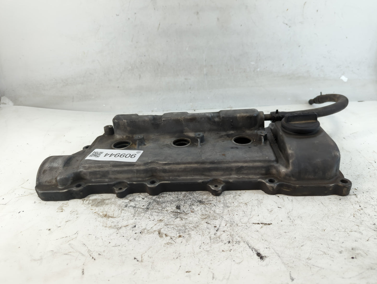 2000 Toyota Camry Driver Left Cylinder Head Valve Cover P/N:11212-0A021 Fits OEM Used Auto Parts - Oemusedautoparts1.com