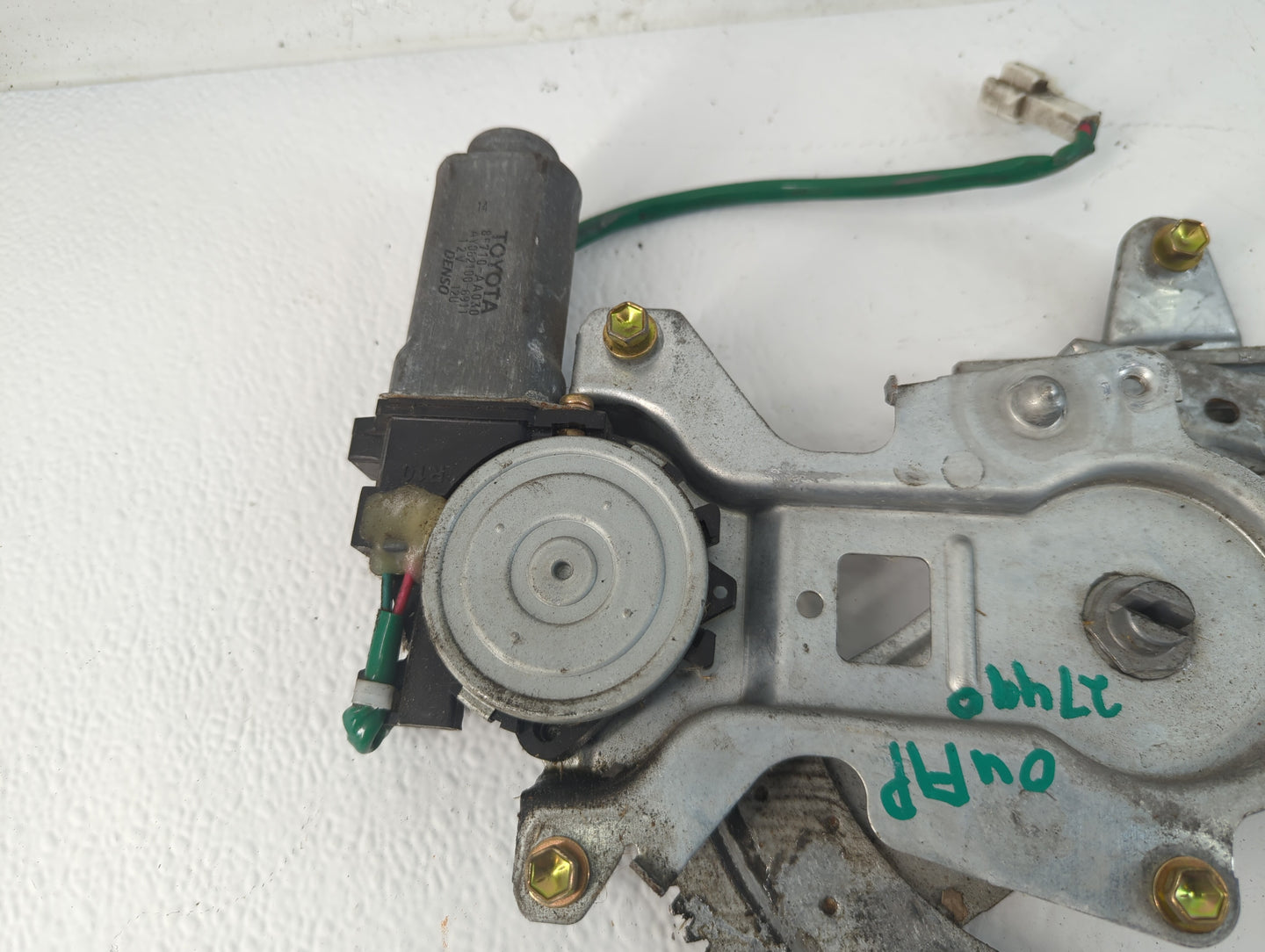 1997-2001 Toyota Camry Passenger Rear Right Power Window Motor - Oemusedautoparts1.com