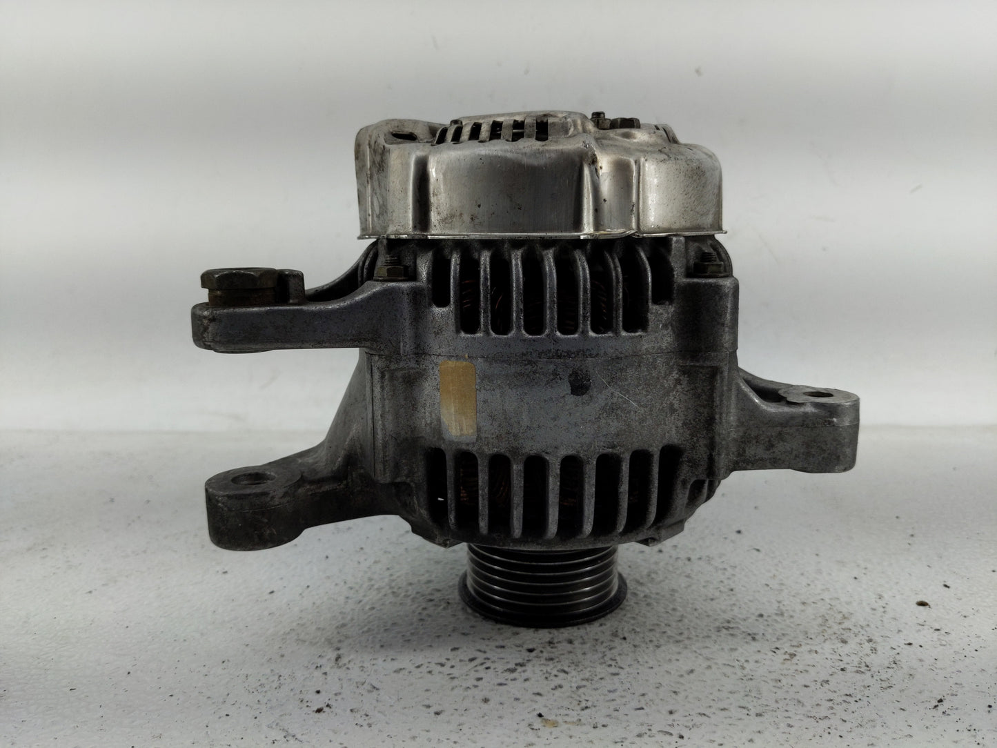 2000-2005 Toyota Celica Alternator Replacement Generator Charging Assembly Engine OEM P/N:27060-22090 Fits OEM Used Auto Par