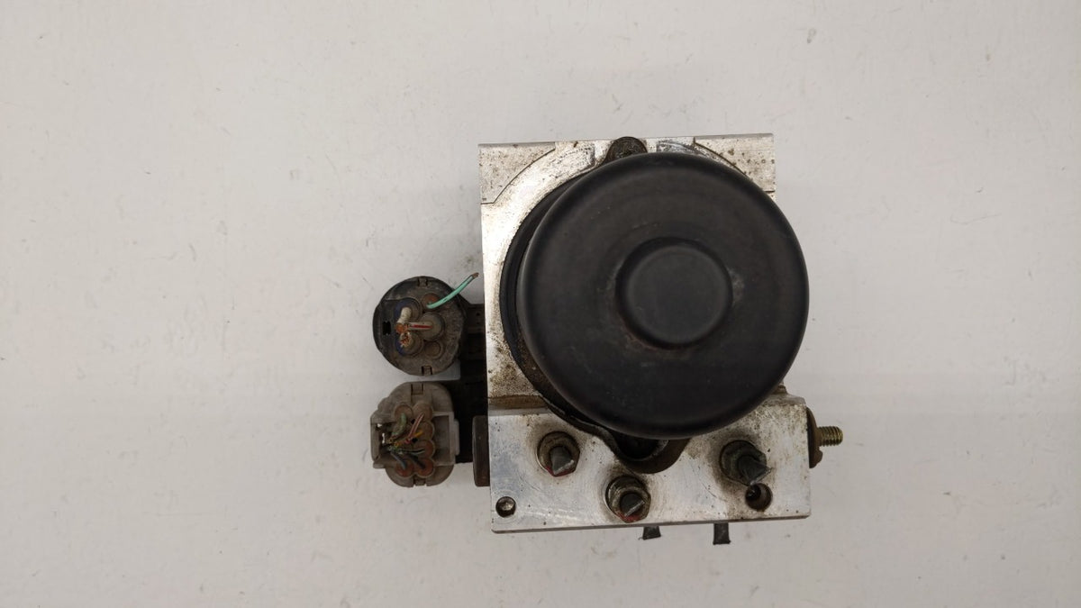 2000-2002 Toyota Celica Anti-Lock Brake ABS Pump Module Actuator OEM P/N:44510-32070 Fits Fits 2000 2001 2002 OEM Used Auto 