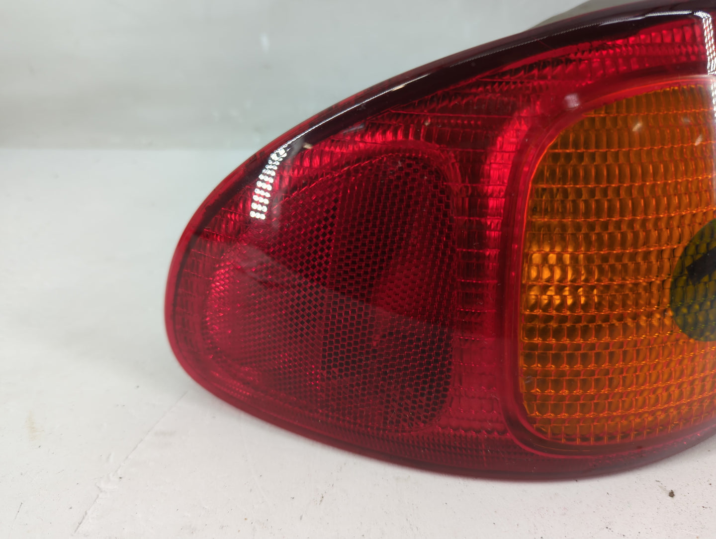1998-2002 Toyota Corolla Tail Light Assembly Driver Left OEM Fits Fits 1998 1999 2000 2001 2002 OEM Used Auto Parts - Oemuse