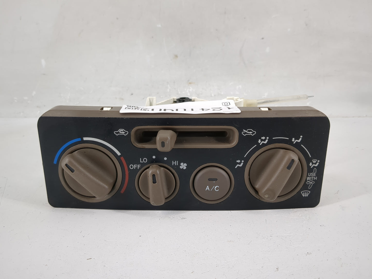 1998-2000 Toyota Corolla Climate Control Module Temperature AC/Heater Replacement Fits Fits 1998 1999 2000 OEM Used Auto Par