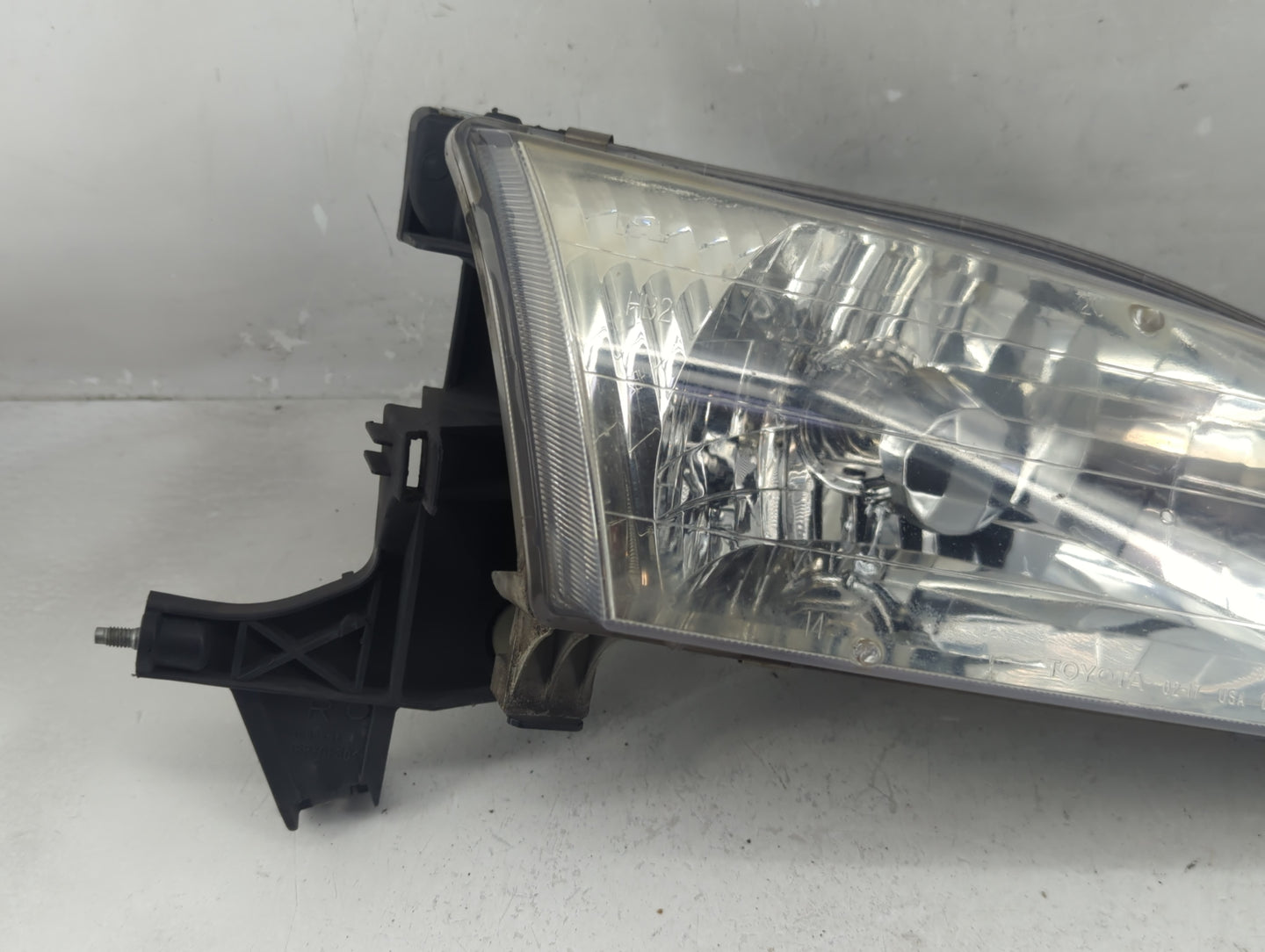 1998-2000 Toyota Corolla Passenger Right Oem Head Light Headlight Lamp - Oemusedautoparts1.com