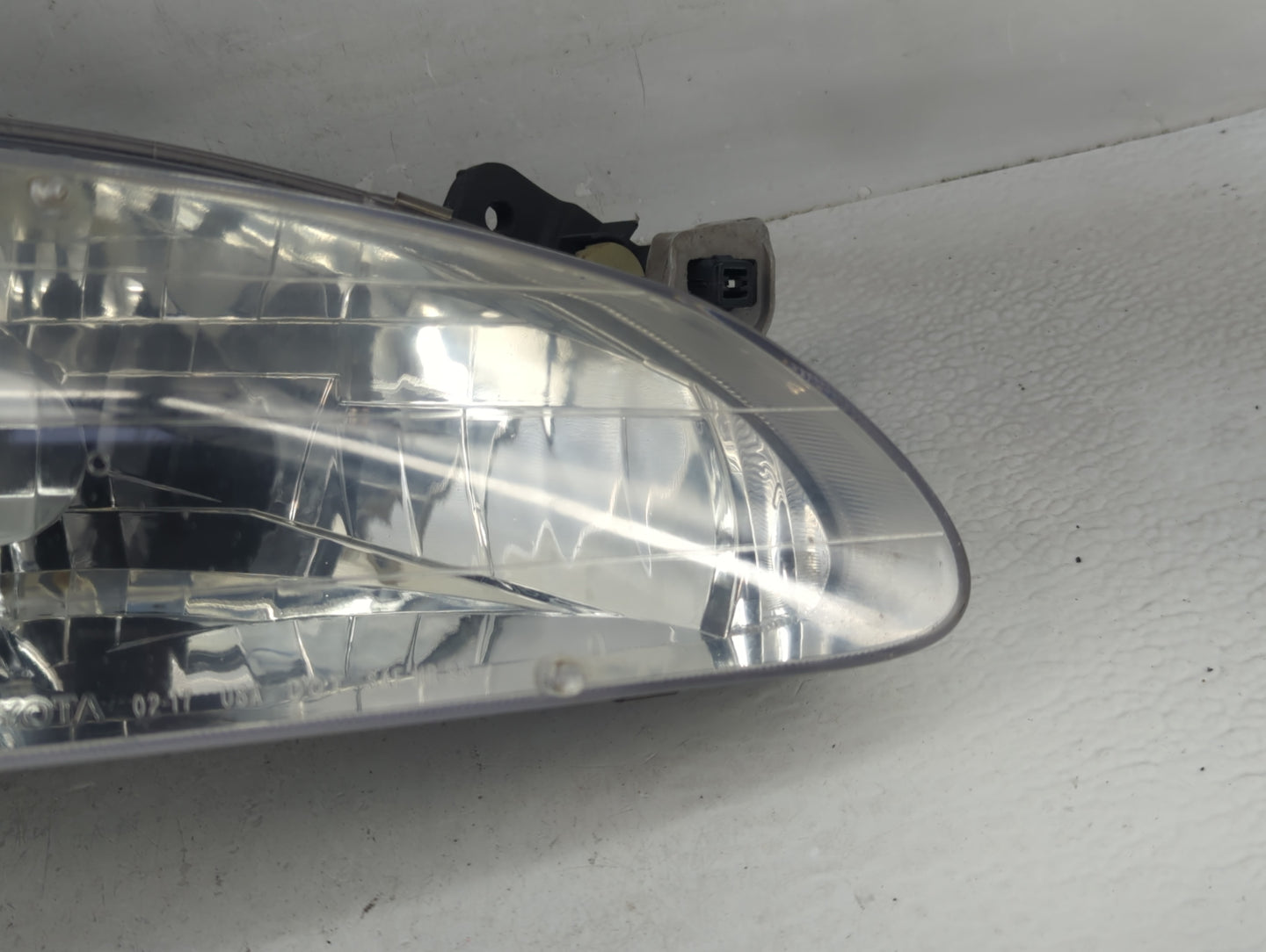 1998-2000 Toyota Corolla Passenger Right Oem Head Light Headlight Lamp - Oemusedautoparts1.com