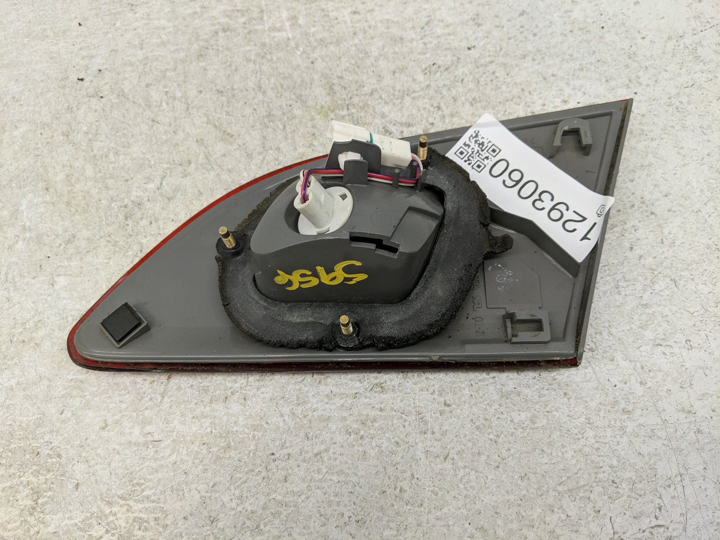 1998-2000 Toyota Corolla Tail Light Assembly Driver Left OEM Fits Fits 1998 1999 2000 OEM Used Auto Parts - Oemusedautoparts