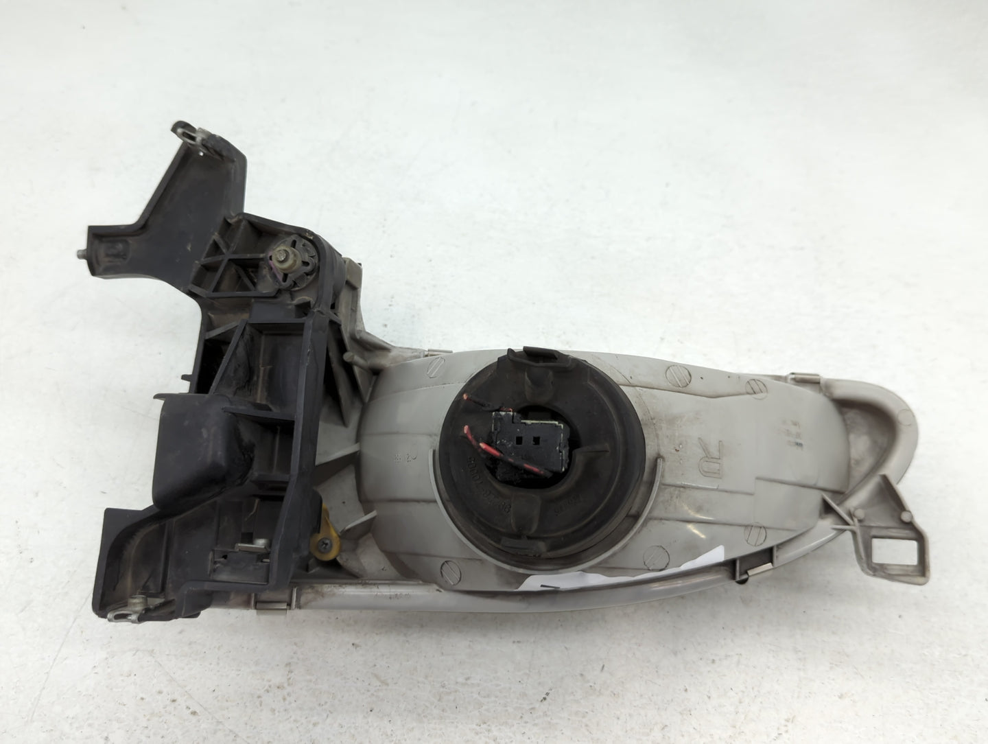 1998-2000 Toyota Corolla Passenger Right Oem Head Light Headlight Lamp - Oemusedautoparts1.com