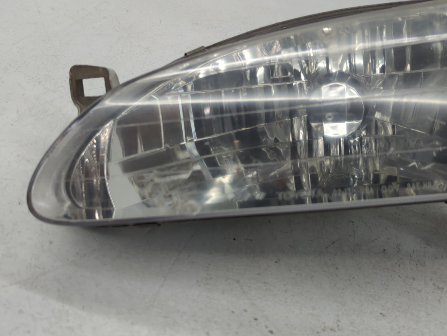 1998-2000 Toyota Corolla Driver Left Oem Head Light Headlight Lamp - Oemusedautoparts1.com