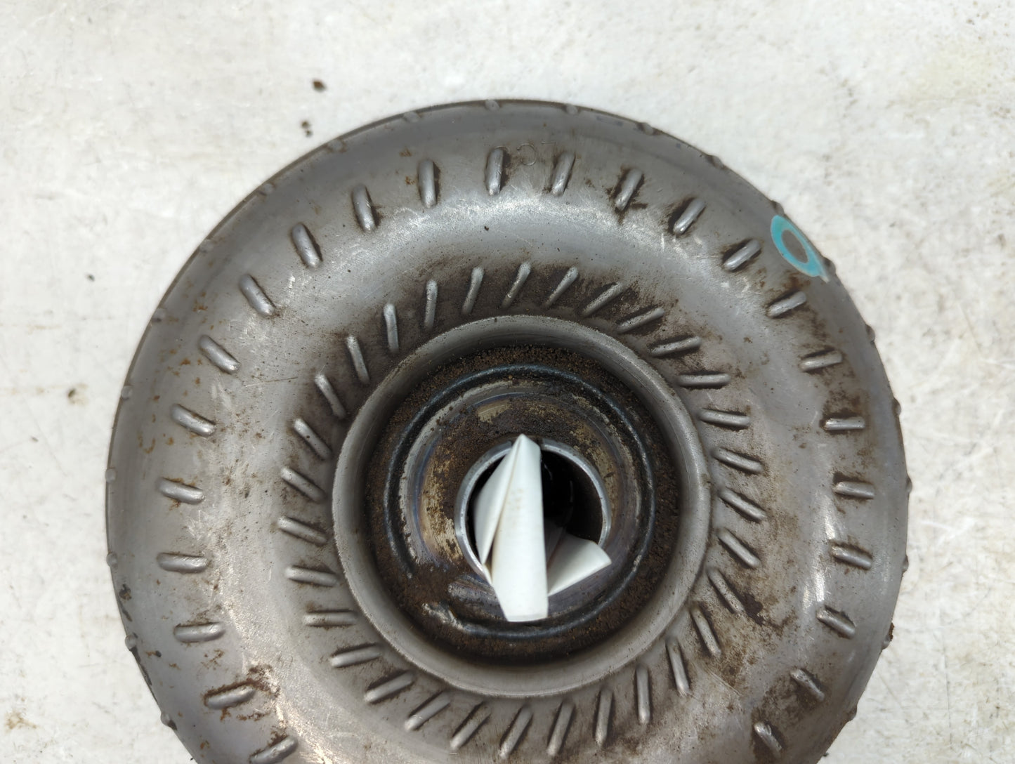 2000 Toyota Corolla Torque Converter Automatic Transmission OEM P/N:30A180 X9J28 30A180 Fits OEM Used Auto Parts - Oemusedau