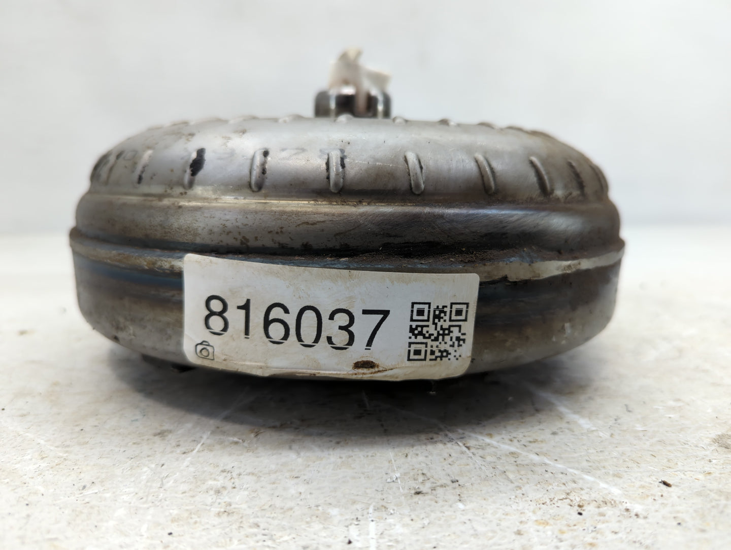 2000 Toyota Corolla Torque Converter Automatic Transmission OEM P/N:30A180 X9J28 30A180 Fits OEM Used Auto Parts - Oemusedau