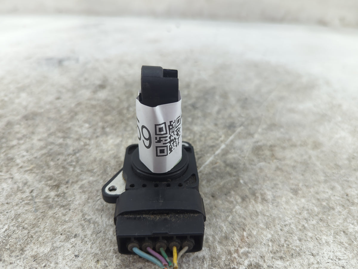 2000 Toyota Dl3000 Mass Air Flow Meter Maf Sensor - Oemusedautoparts1.com