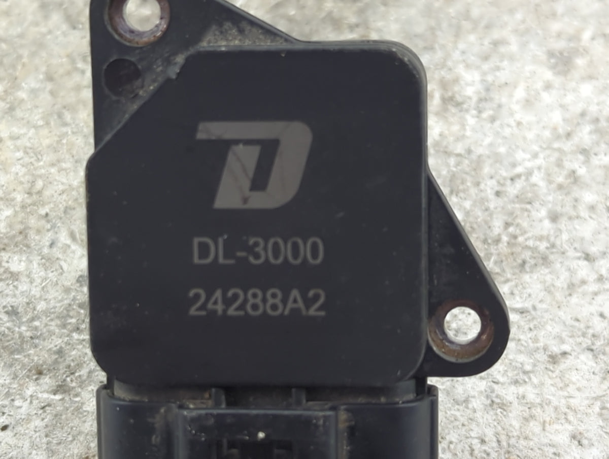 2000 Toyota Dl3000 Mass Air Flow Meter Maf Sensor - Oemusedautoparts1.com