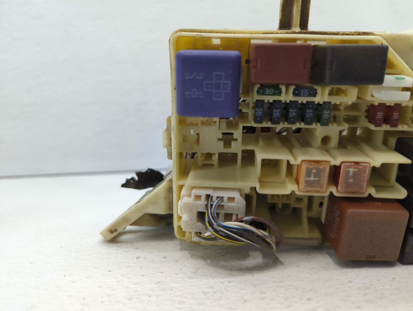 2000 Toyota Echo ABS Pump Control Module Replacement Fits OEM Used Auto Parts - Oemusedautoparts1.com