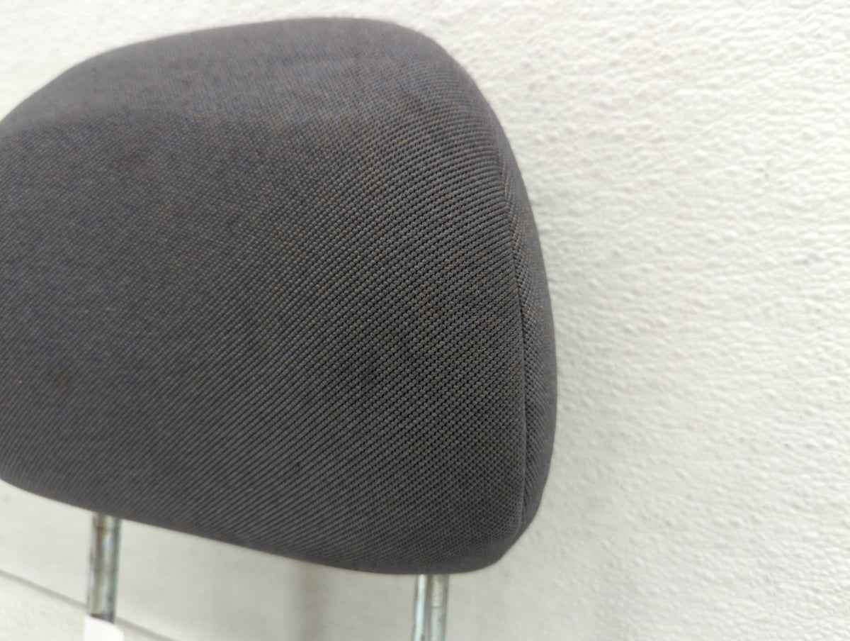 2000 Toyota Echo Headrest Head Rest Rear Center Seat Black 564425 - Oemusedautoparts1.com