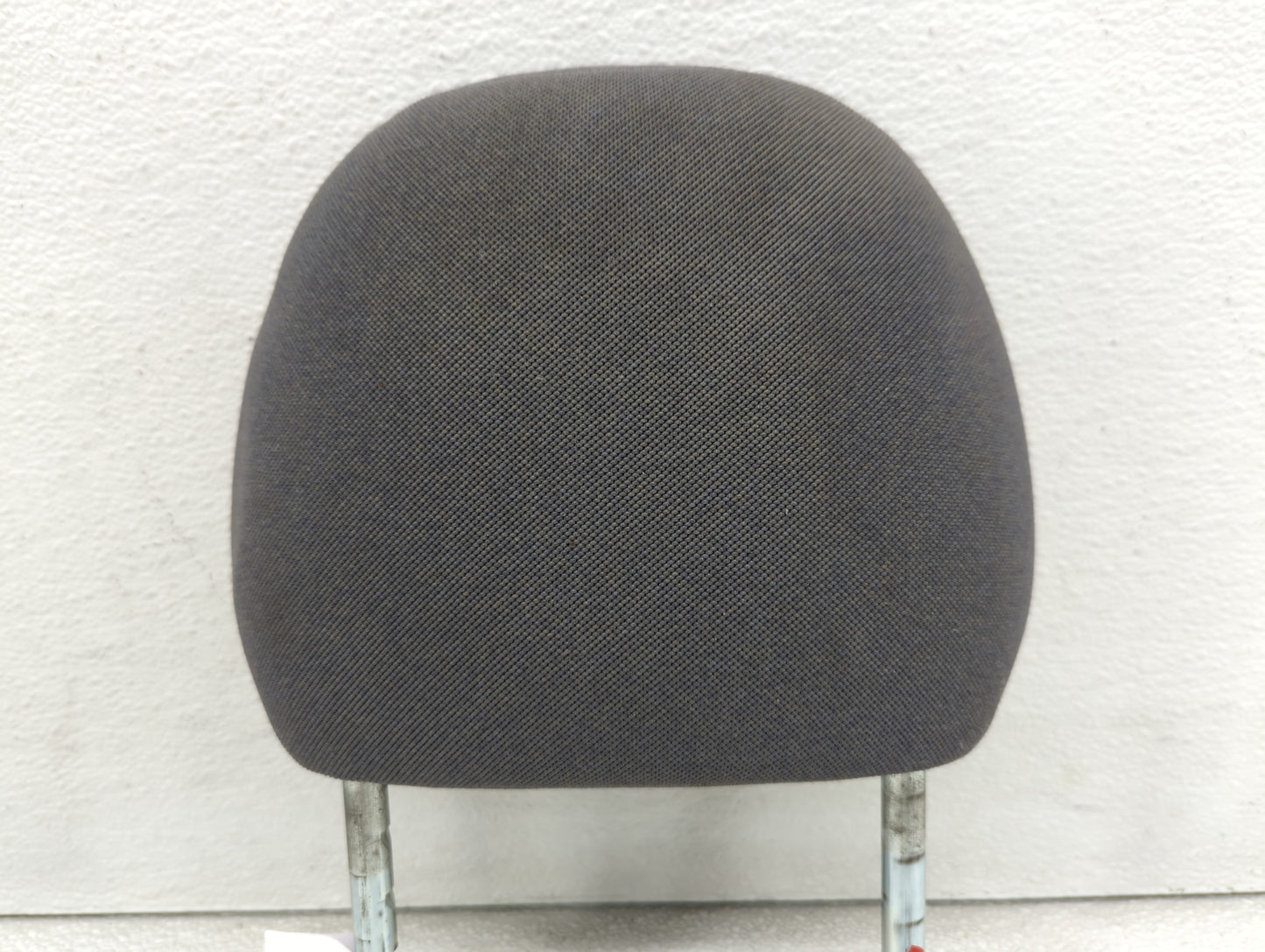 2000 Toyota Echo Headrest Head Rest Front Driver Passenger Seat Black - Oemusedautoparts1.com
