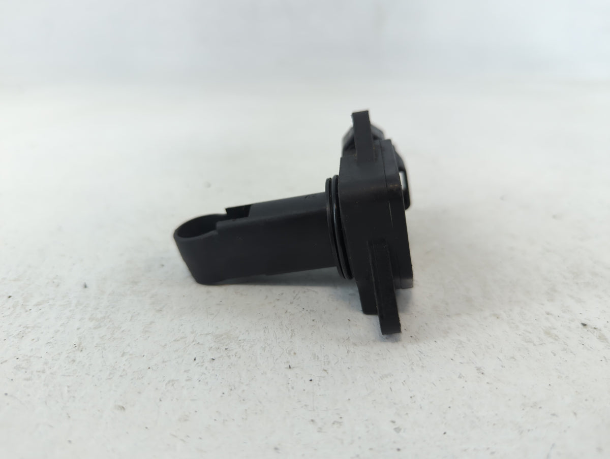 2000-2005 Toyota Echo Mass Air Flow Meter Maf Sensor 659058 - Oemusedautoparts1.com