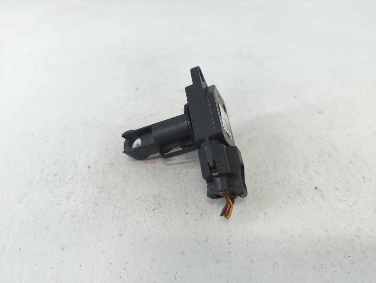 2000-2005 Toyota Echo Mass Air Flow Meter Maf Sensor 659058 - Oemusedautoparts1.com