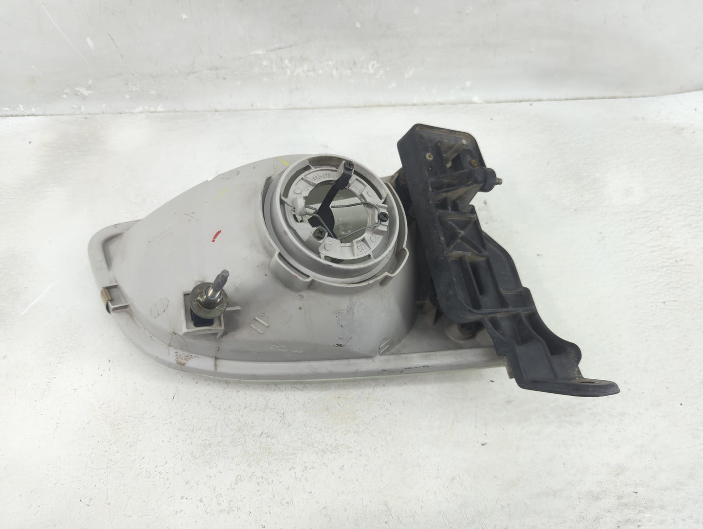 1998-2000 Toyota Sienna Passenger Right Oem Head Light Headlight Lamp - Oemusedautoparts1.com