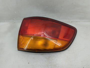 1998-2000 Toyota Sienna Tail Light Assembly Passenger Right OEM Fits Fits 1998 1999 2000 OEM Used Auto Parts - Oemusedautopa