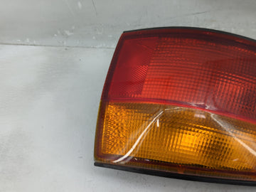1998-2000 Toyota Sienna Tail Light Assembly Passenger Right OEM Fits Fits 1998 1999 2000 OEM Used Auto Parts