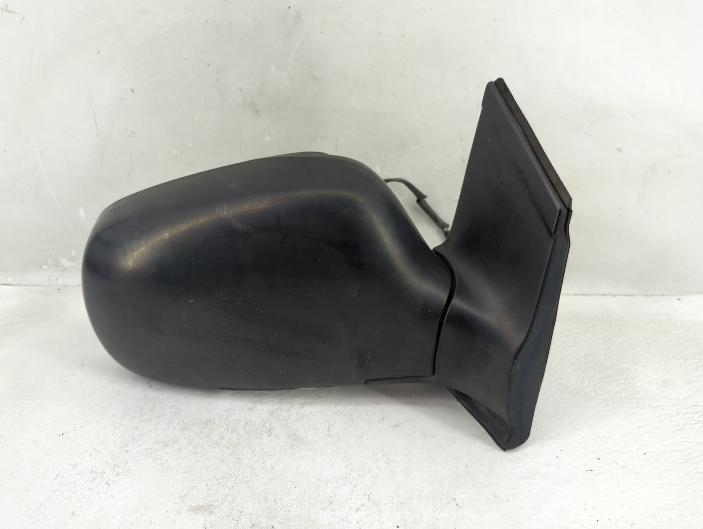 1998-2003 Toyota Sienna Passenger Side View Mirror - Right Door Mirror OEM Used - Oemusedautoparts1.com
