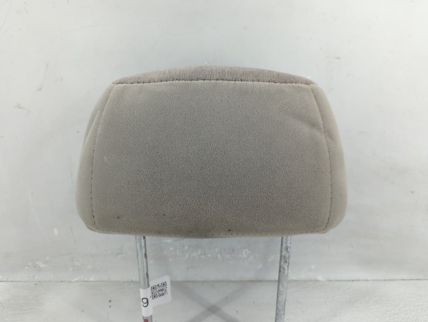 2000 Toyota Sienna Headrest Head Rest Rear Seat Fits OEM Used Auto Parts - Oemusedautoparts1.com