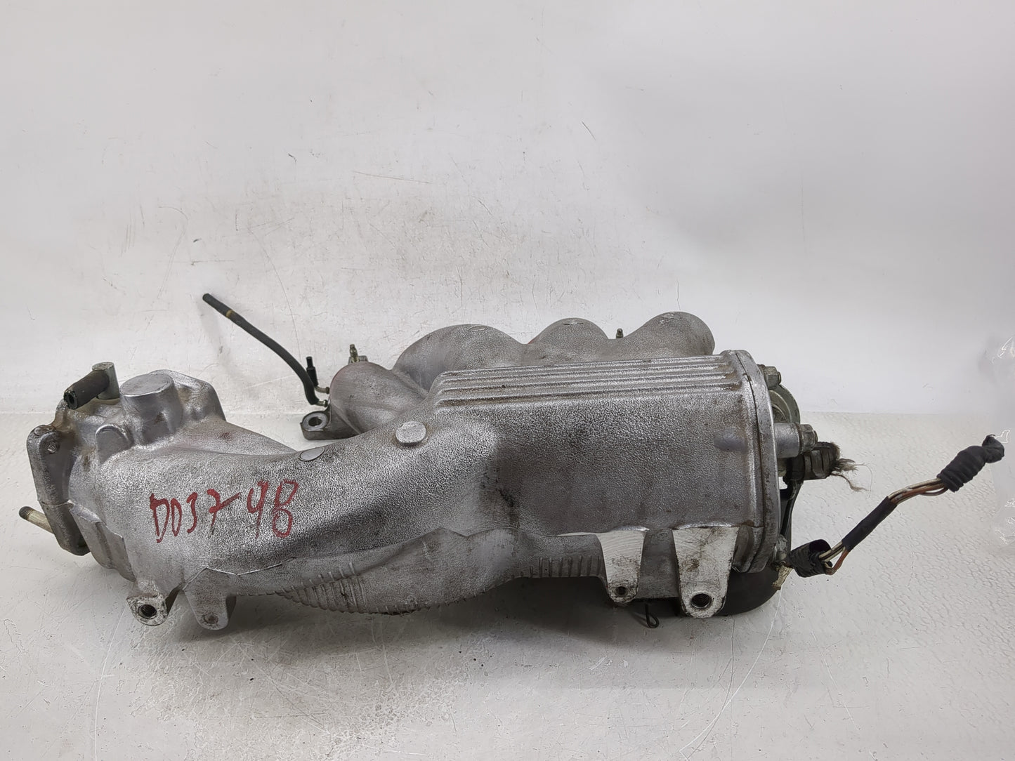 1998-2000 Toyota Sienna Air Intake Manifold Fits Fits 1998 1999 2000 OEM Used Auto Parts - Oemusedautoparts1.com