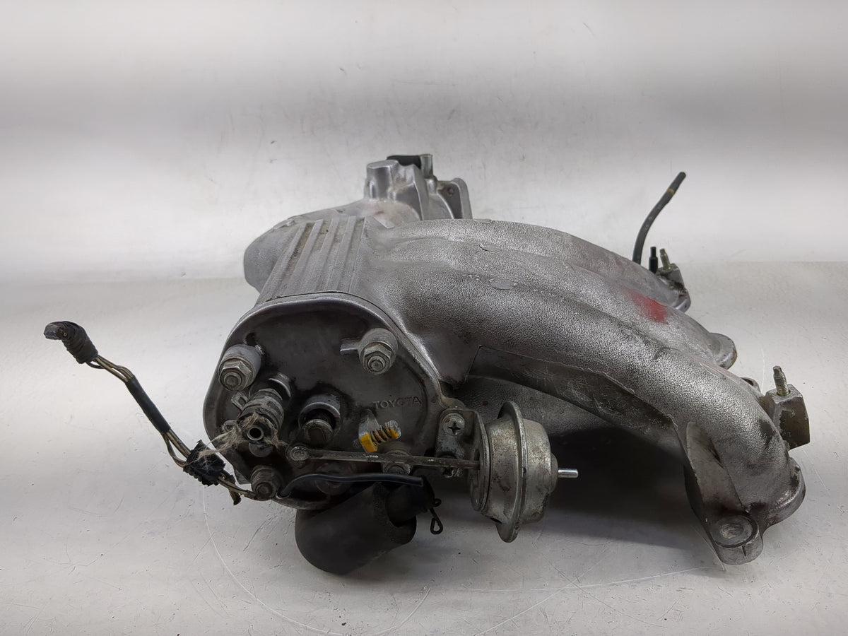 1998-2000 Toyota Sienna Air Intake Manifold Fits Fits 1998 1999 2000 OEM Used Auto Parts - Oemusedautoparts1.com