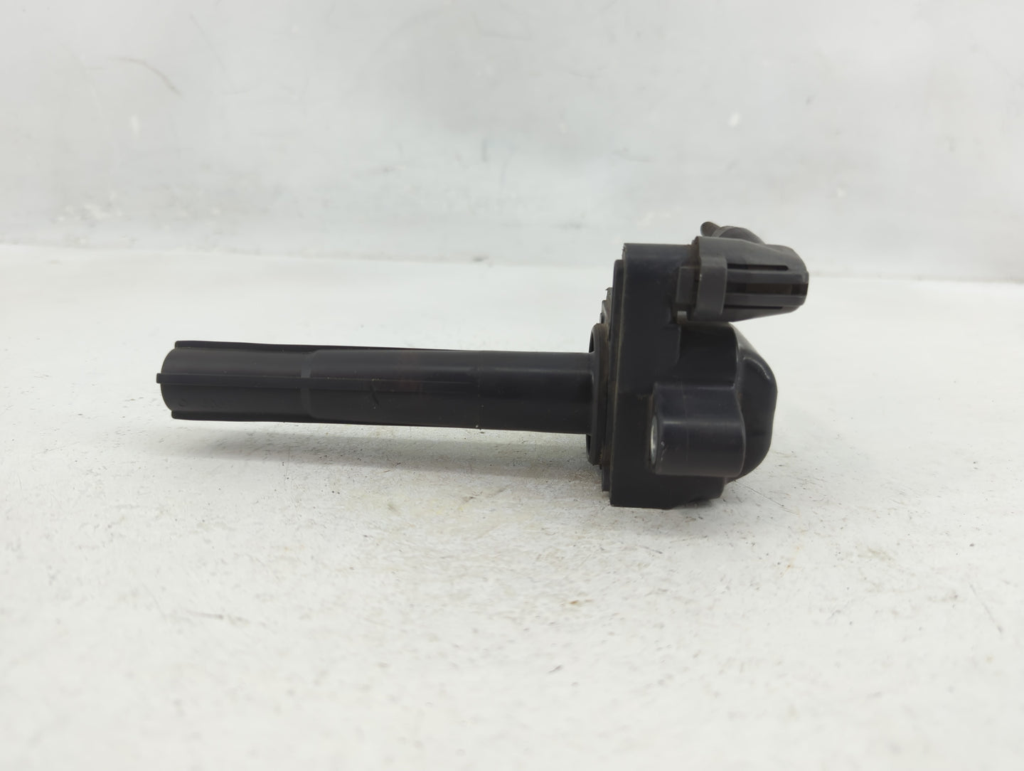 1998-2000 Toyota Sienna Ignition Coil Igniter Pack - Oemusedautoparts1.com