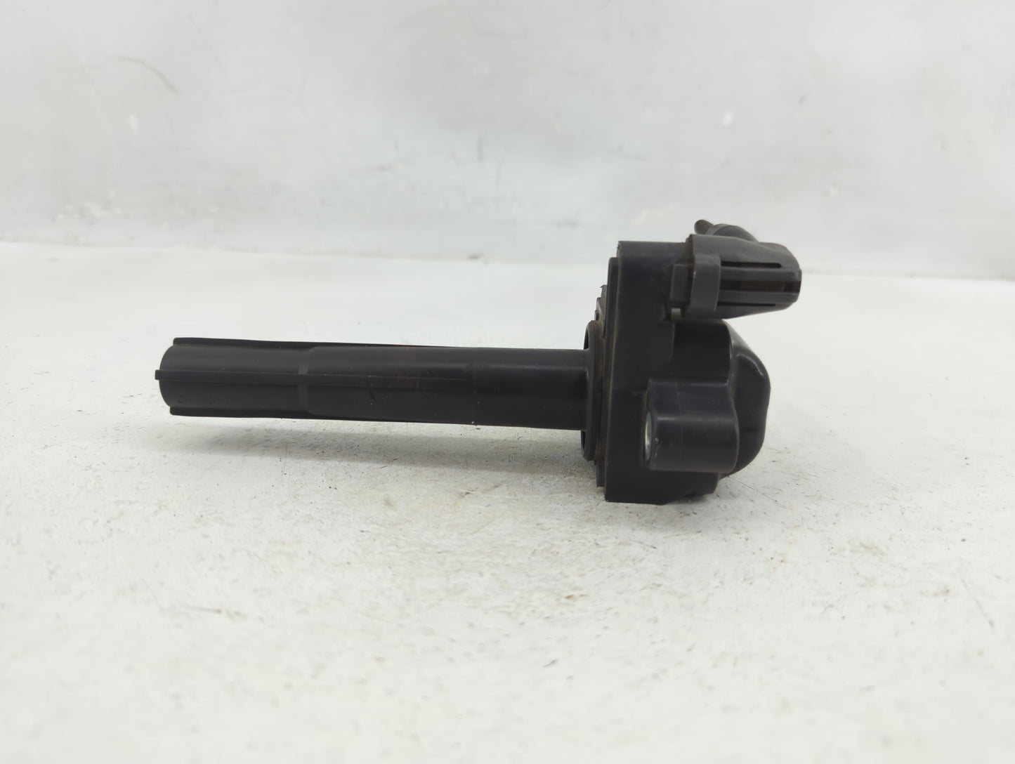 1998-2000 Toyota Sienna Ignition Coil Igniter Pack - Oemusedautoparts1.com