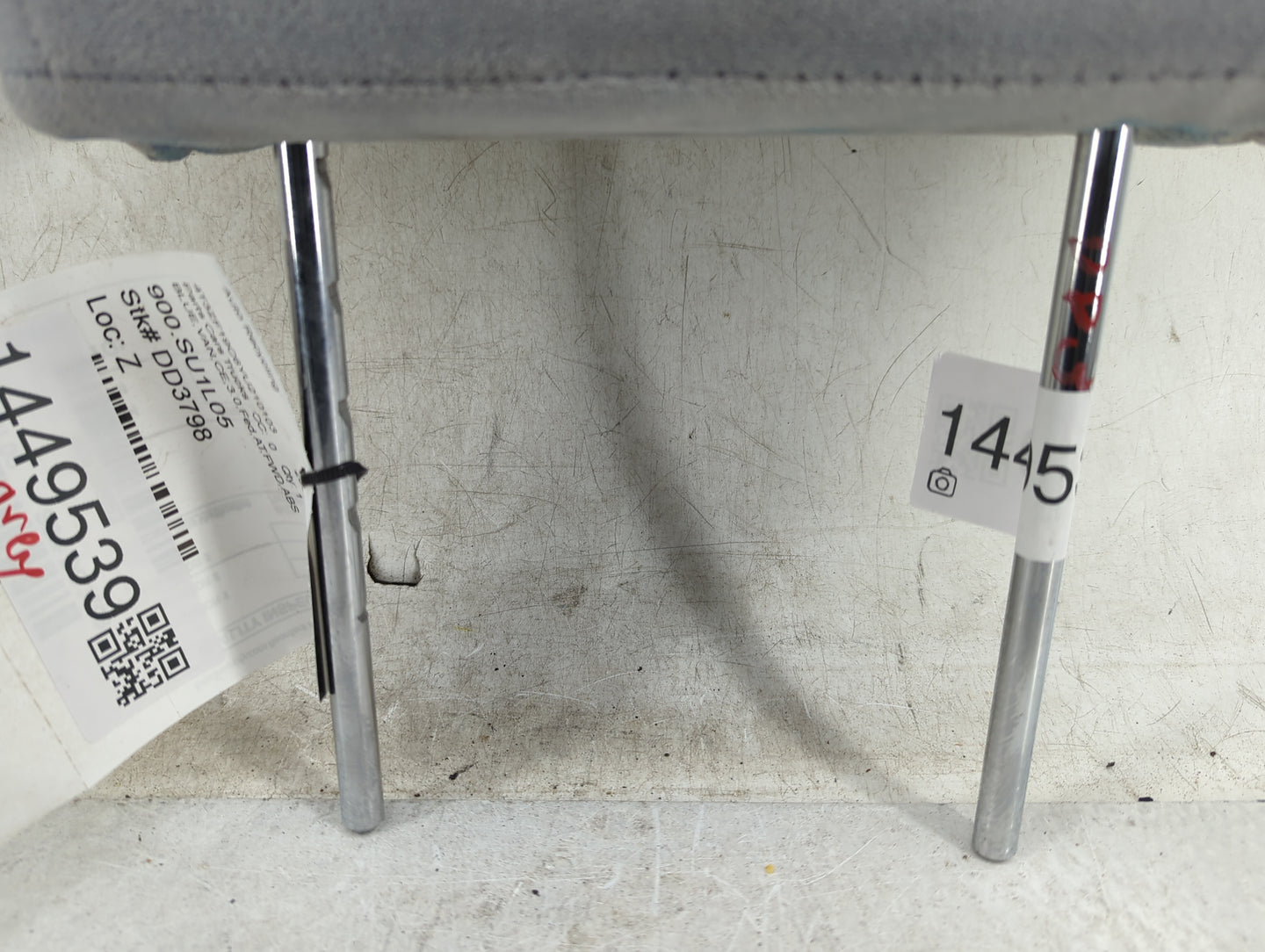 2000 Toyota Sienna Headrest Head Rest Front Driver Seat Grey - Oemusedautoparts1.com