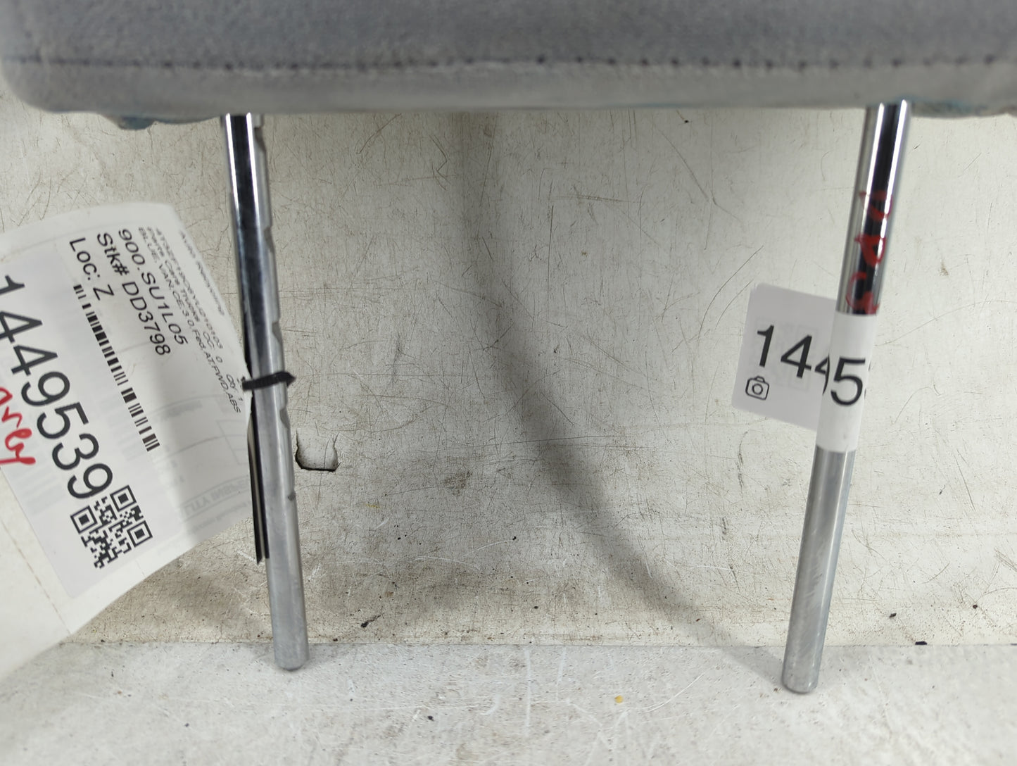 2000 Toyota Sienna Headrest Head Rest Front Driver Seat Grey - Oemusedautoparts1.com