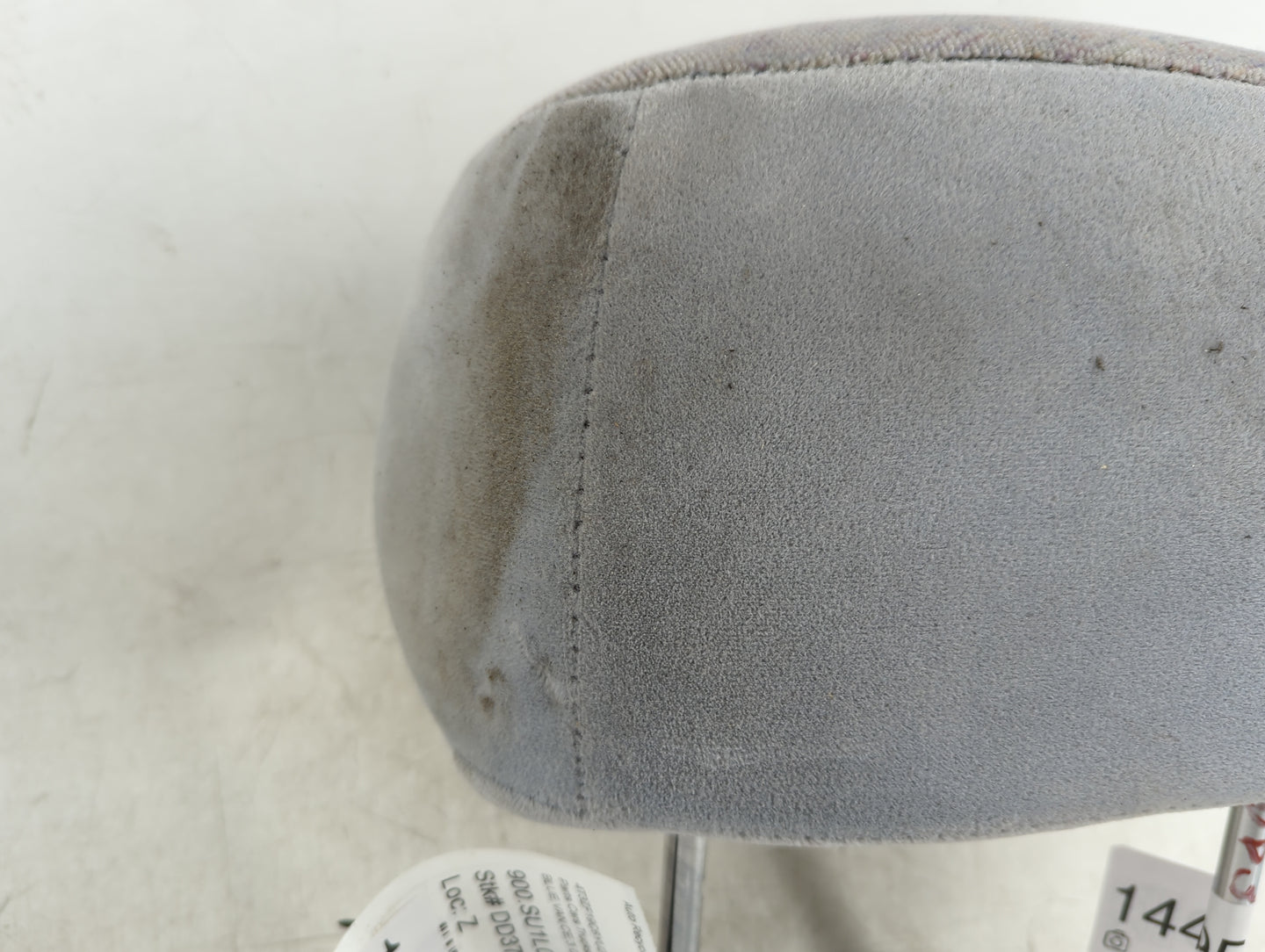 2000 Toyota Sienna Headrest Head Rest Front Driver Seat Grey - Oemusedautoparts1.com